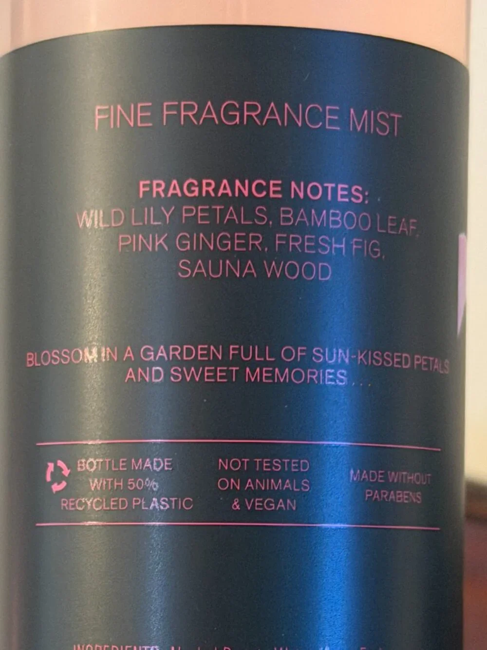 Bath and Body Works - Pink Lily & Bamboo (8 oz)